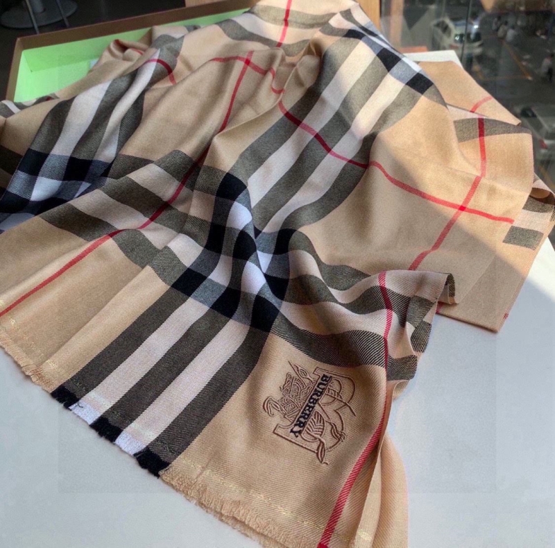 BURBERRY